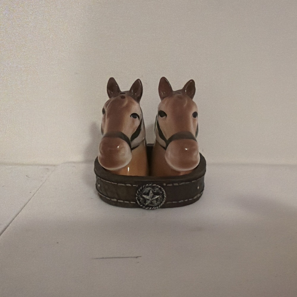 Vintage Porcelain Horse Salt & Pepper Shakers With Star Stand Western Brown Set